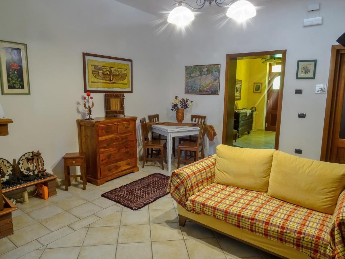 I Due Ciuchini Sardinia Lägenhet Sassari Exteriör bild
